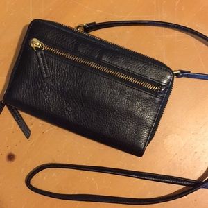 Fossil crossbody wallet